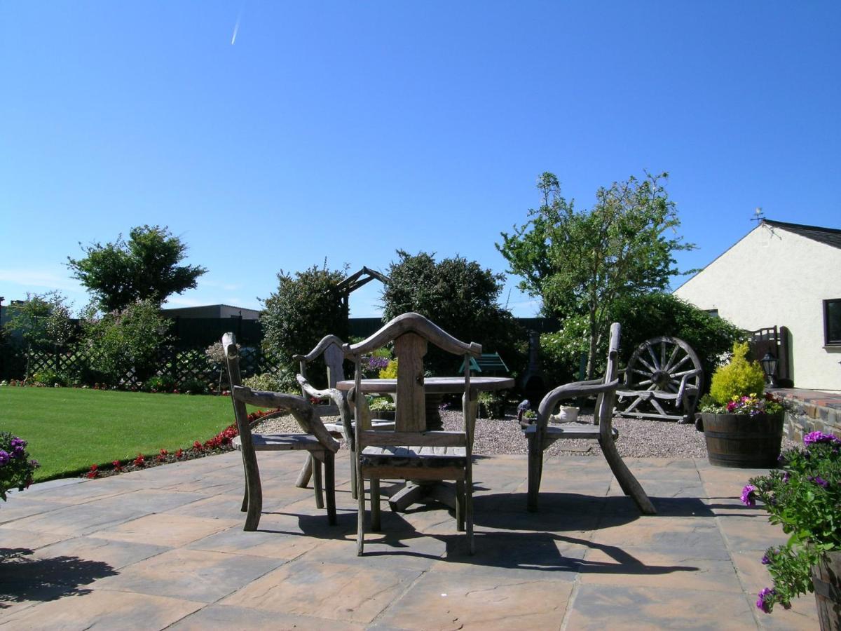 Y Stabl Vila Fishguard Exterior foto